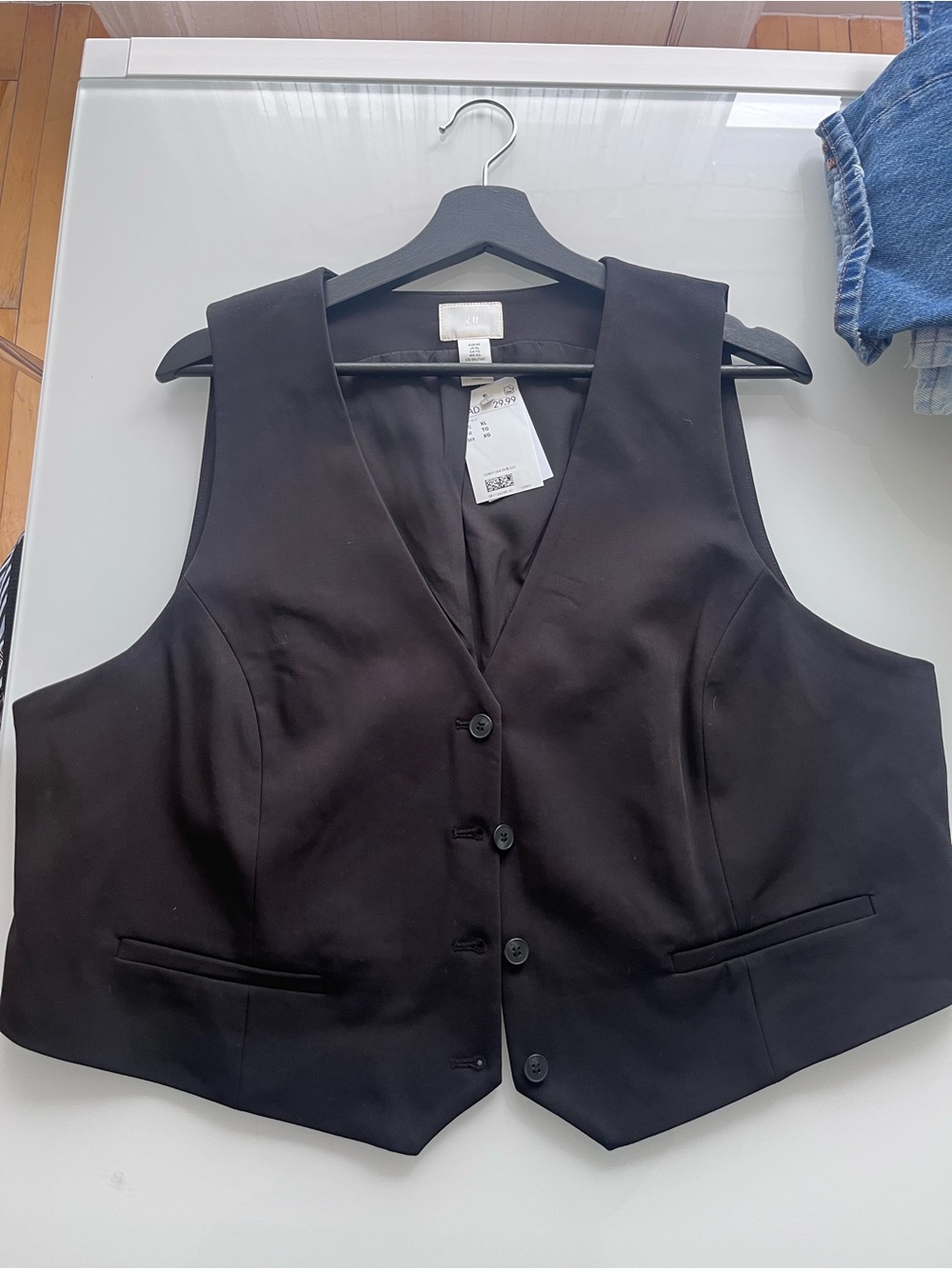 H&M Black Women's Tailored Button Vest